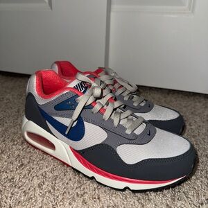 Nike Men’s Gray, Blue & Pink Athletic Sneakers